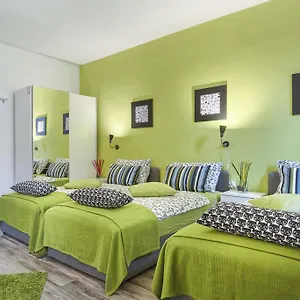 Center & 3* Pula